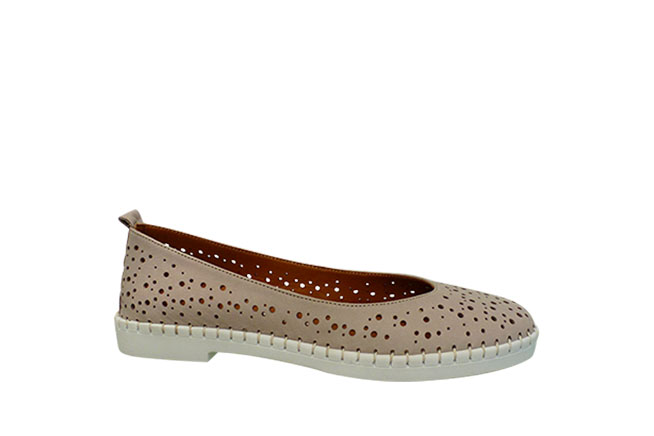 Picture of THYME Slip On - Nude