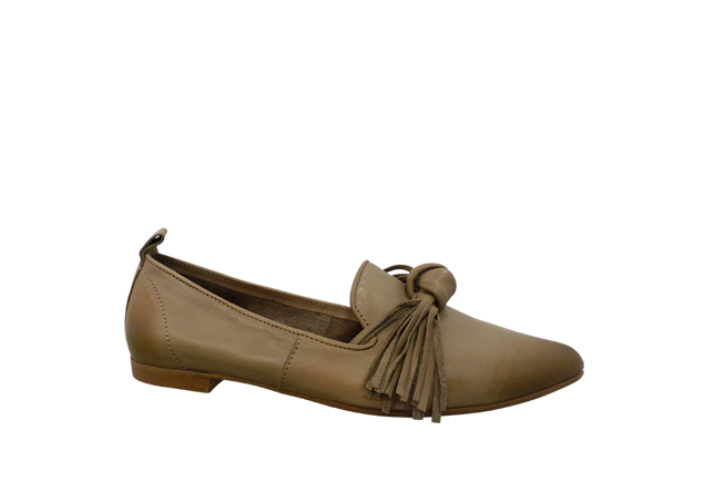 Picture of BUENO Tassel - Taupe